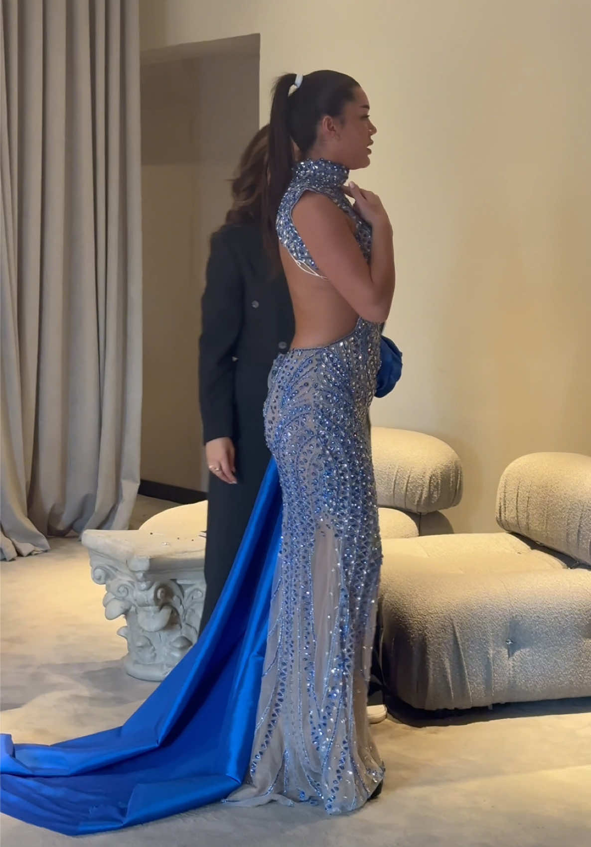 Pink or Blue? 🧐 #walone #fashion #foryoupage #fy #foryou #couture #prom #outfit #fyp #longdress #dresses #couturedress #pink #blue #royalblue 