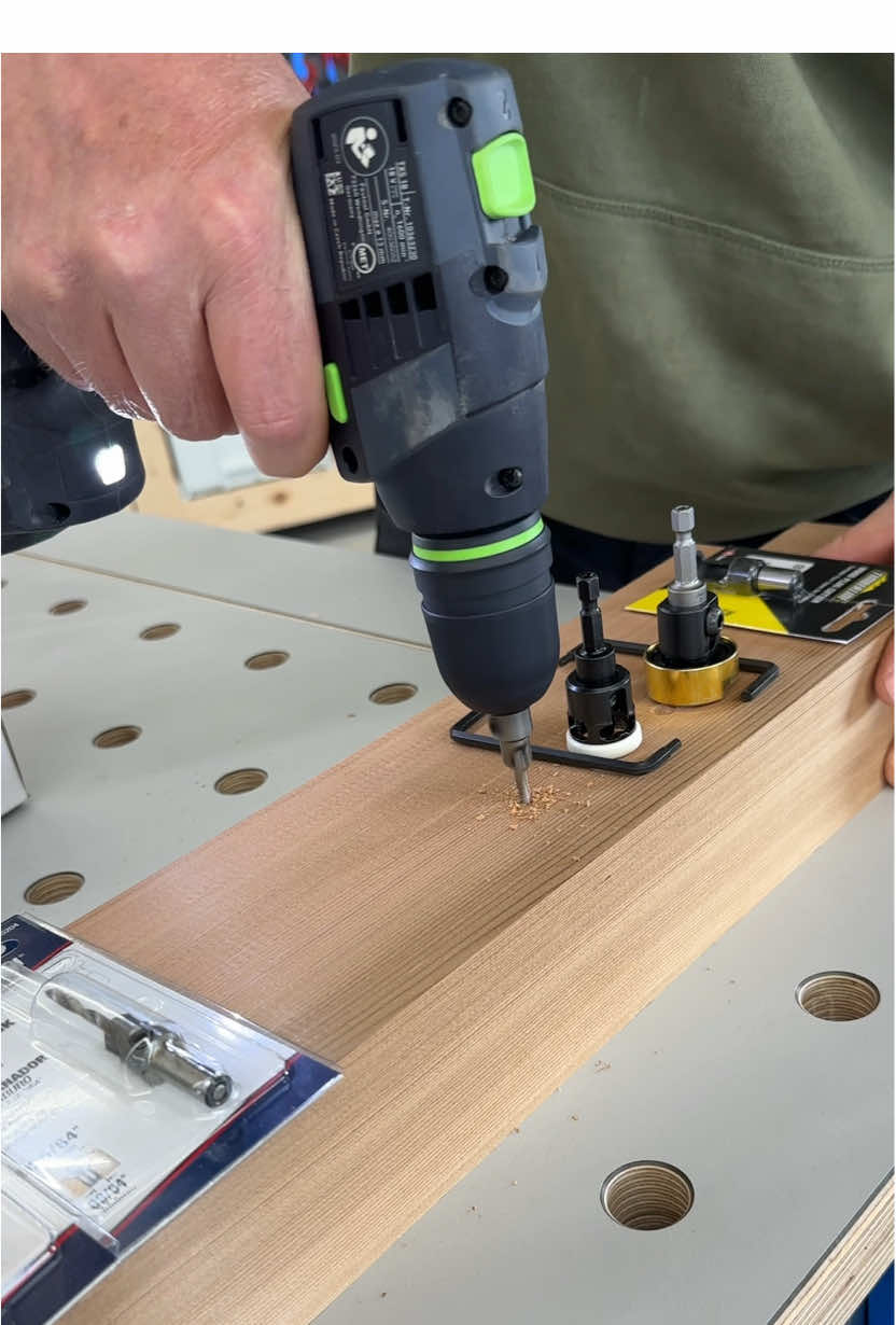 Now this countersink master set from @Amana_Tool_Europe has everything! Great kit! #woodworking  