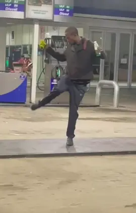 malemon🍋#mrcrowdpullerhimself #amapianodance #amapiano #southafrica #fyp #fypp #danc #fypシ゚ 