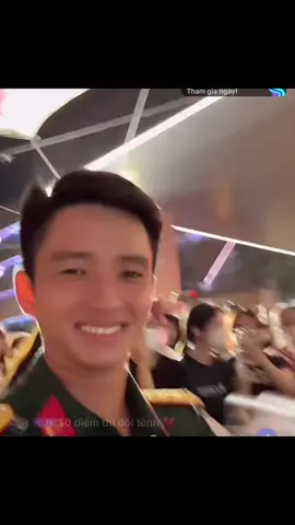 Yêu quý LHH. Đc Lê Hoàng Hiệp tại Bệnh viện quân y 175 tối nay. Đ/c Lê Hoàng Hiệp ghé thăm các bé khoa Nhi đang điều trị tại Bệnh viện quân y 175 nữa #lehoanghiep #benhvienquany #a80 #xuhuong #ypfッ 