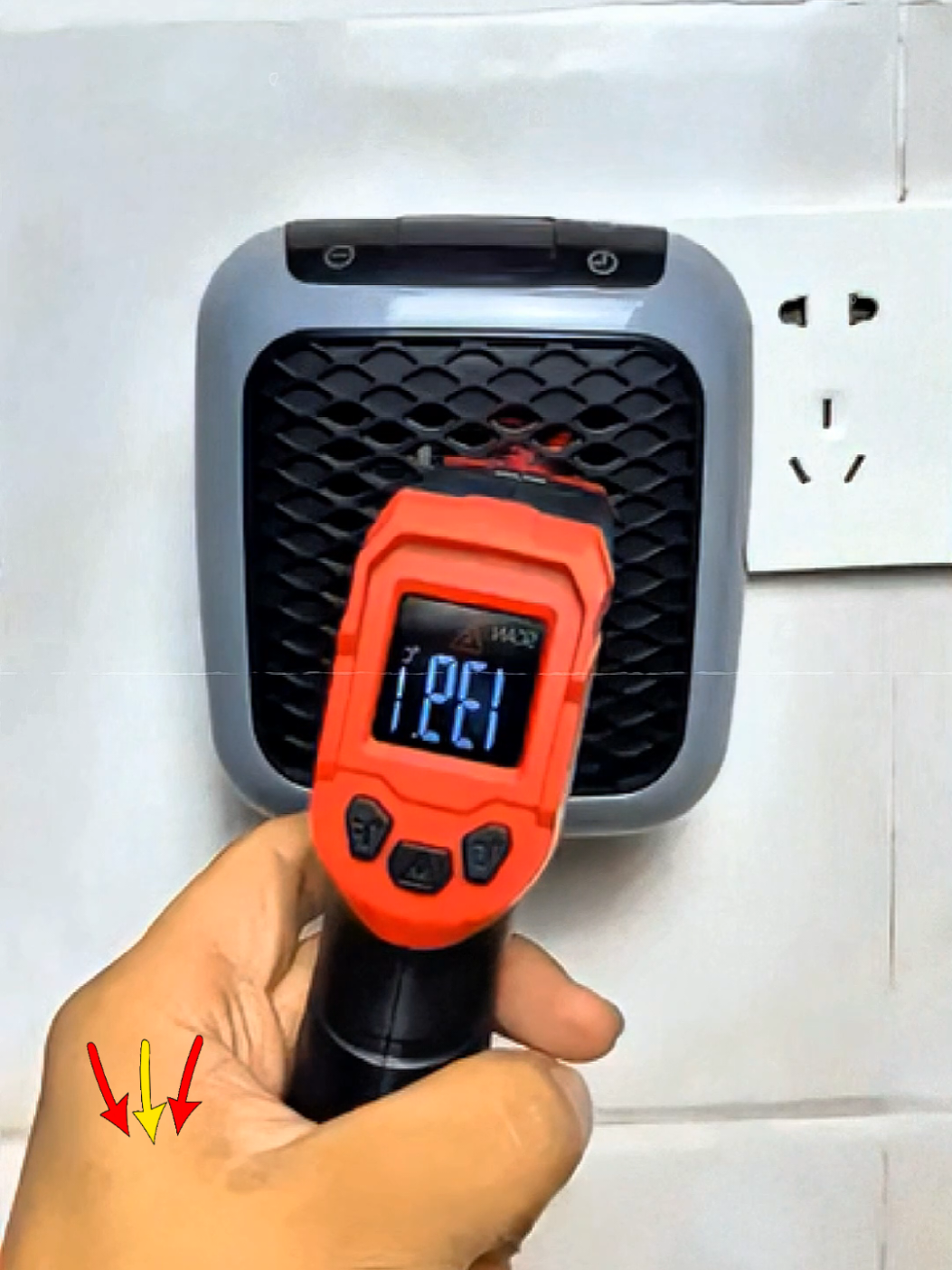 Aqueça qualquer ambiente em segundos com o Mini Aquecedor TurboWarm!  #aquecedor #inverno #conforto #economia #tecnologia #casaquente