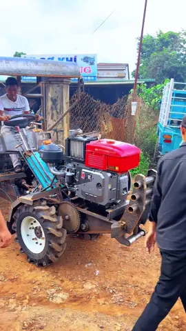 Mỗi người mỗi thế mạnh riêng góp lại với nhau thành một sản phẩm tốt về phục vụ bà con 🥰🥰 idol của ai ra nhận nhé 🥰🥰#CONGNONGRC #cơkhíANHTRUNG 