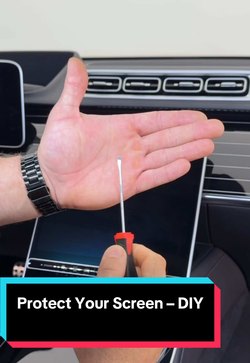 Protect Your Screen – DIY In this video, we show how to protect your car screen using a matte protective film. You’ll learn how to easily create a custom template to cut the film perfectly to fit your display. A simple and effective way to avoid scratches, smudges, and glare – all by yourself, without special tools. #Wrapping #Detailing #CarScreenProtection #DIYCarMods #MatteFilm #CarInteriorCare #DisplayProtection #Screen #Mercedes #DoItYourself #CarProtect