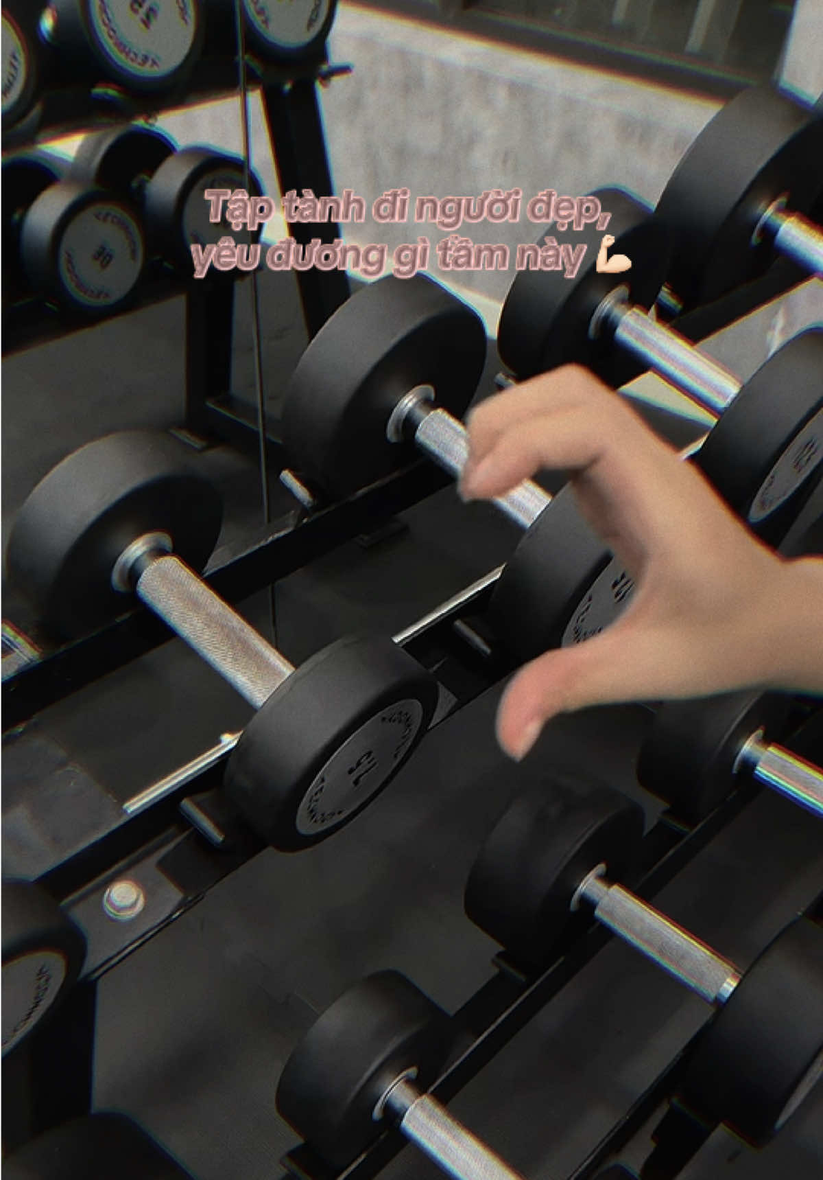 Yêu đương gì giờ này, tập tành đi người đẹp #mailuoitapgym #gym #body #donglucmoingay #thaydoibanthan #xaykenhtiktok #fpy #ptgym #CapCut 