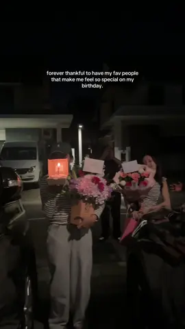 -my girly pops & my boyfrienddd too💗