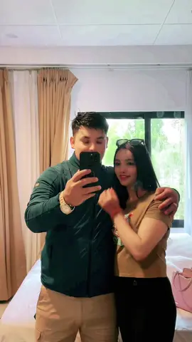 हाम्रो चोखो सम्बन्धको कहिले हार हुन्न#newlymarriedcouple #husbandwife #creatorsearchinsights @Susmita Bhat 