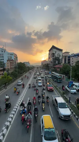 Capture it whenever you feel something great🌅❤️#fy #bestmoments #baneshwor 