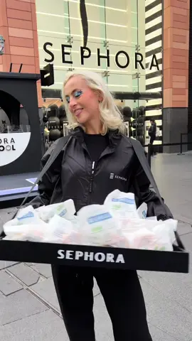 Thank queue very much, Liverpool ✨ From the tastiest sausage rolls and wings, to our brands who sachet-ed their way down the queue with beauty treats: shoutout to everyone that joined us along the way! #MeetMeAtSephoraLiverpool
