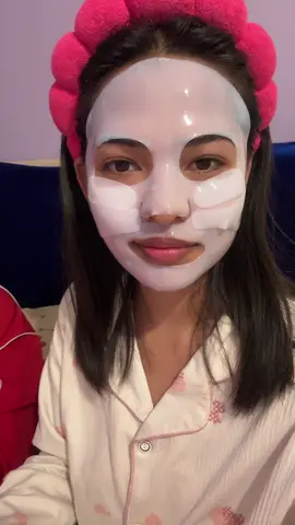 Maile je garyo tehi garnu parni re 😂bichara ko dari le adiyena 😅@SaradThapa ❤️#couple #goals #trending #fyp #mixsoon #mask #uklife🇬🇧 