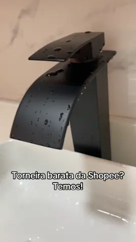A torneira mais chique que você vai ver hoje… o preço que cabe no seu bolso! Vale ou não vale cada centavo? #t#torneiraluxob#banheirodossonhosd#diydecora#achadinhosc#casachiqueb#blackdecorb#banheiromodernos#shopeeachadod#decoraçãohomedecor #torneiracascata #torneirapretabanheiro #banheiro #banheiropequeno #banheiroplanejado #fyp #foryoupage #shopee #torneirashopee 