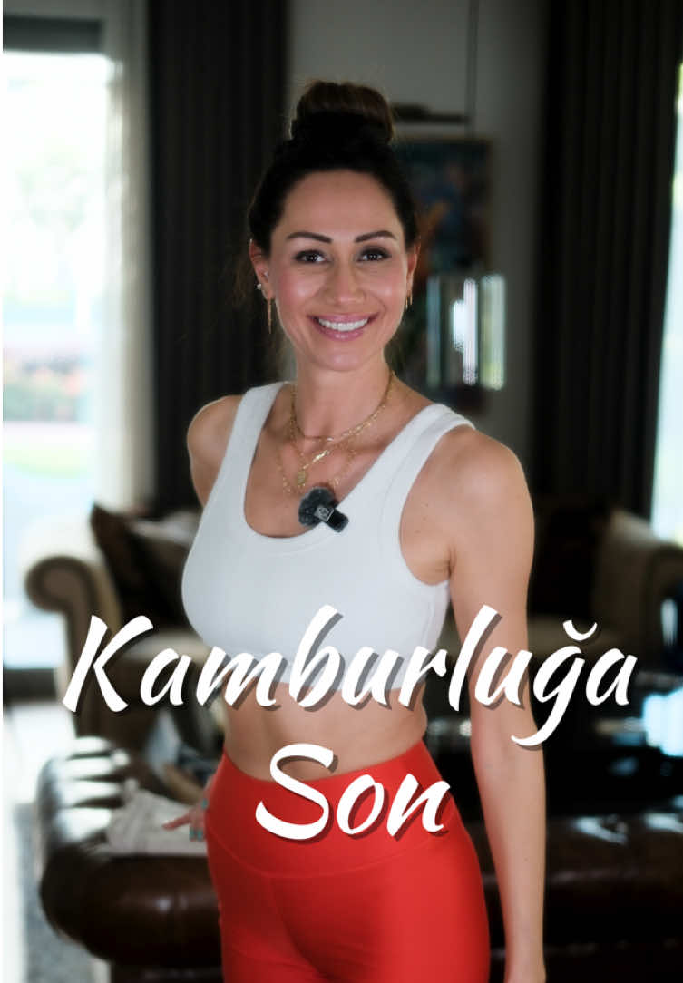 Sırtın mı kamburlaştı? Omuzların öne mi geldi? Boynun mu düzleşti? 📉 Aynaya baktığında postüründeki bozulmayı fark ediyorsan, bu video tam sana göre! 🧘‍♀️ Senin için sadece 3 hareket seçtim. Bu egzersizlerle: ✅ Omurganı ve sırt kaslarını güçlendireceksin ✅ Duruşunu düzelteceksin ✅ Kendini daha enerjik ve özgüvenli hissedeceksin Hazırsan gel, birlikte dimdik duralım! 💪 🎥 Videoyu kaydetmeyi ve postüründen şikayet eden arkadaşlarını etiketlemeyi unutma! #postür #duruşdüzeltme #omurgaegzersizleri #sırtkası #dikdur #yogailesaglik 