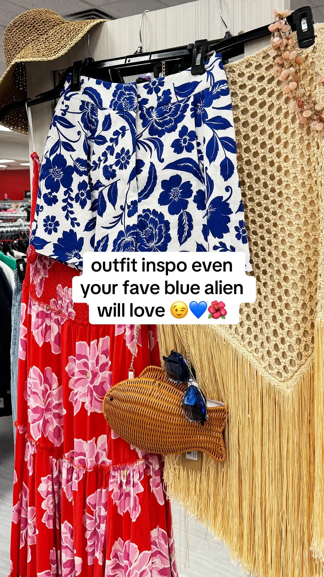 ohana means family, and family means no one gets left behind on fashion trends 🫶