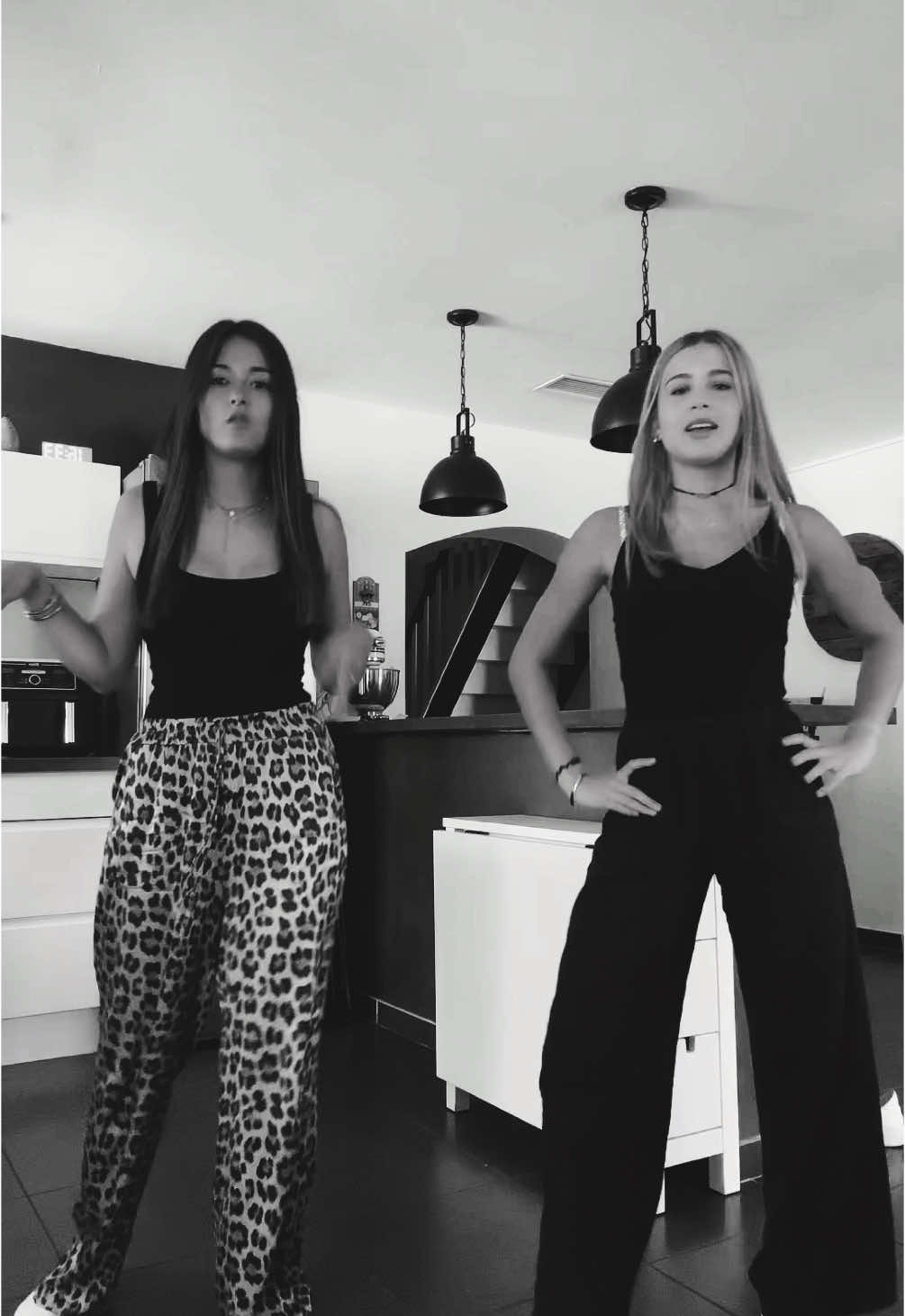 😋😋#dancer #foryoupagе @𝚙𝚛𝚞𝚗𝚎 