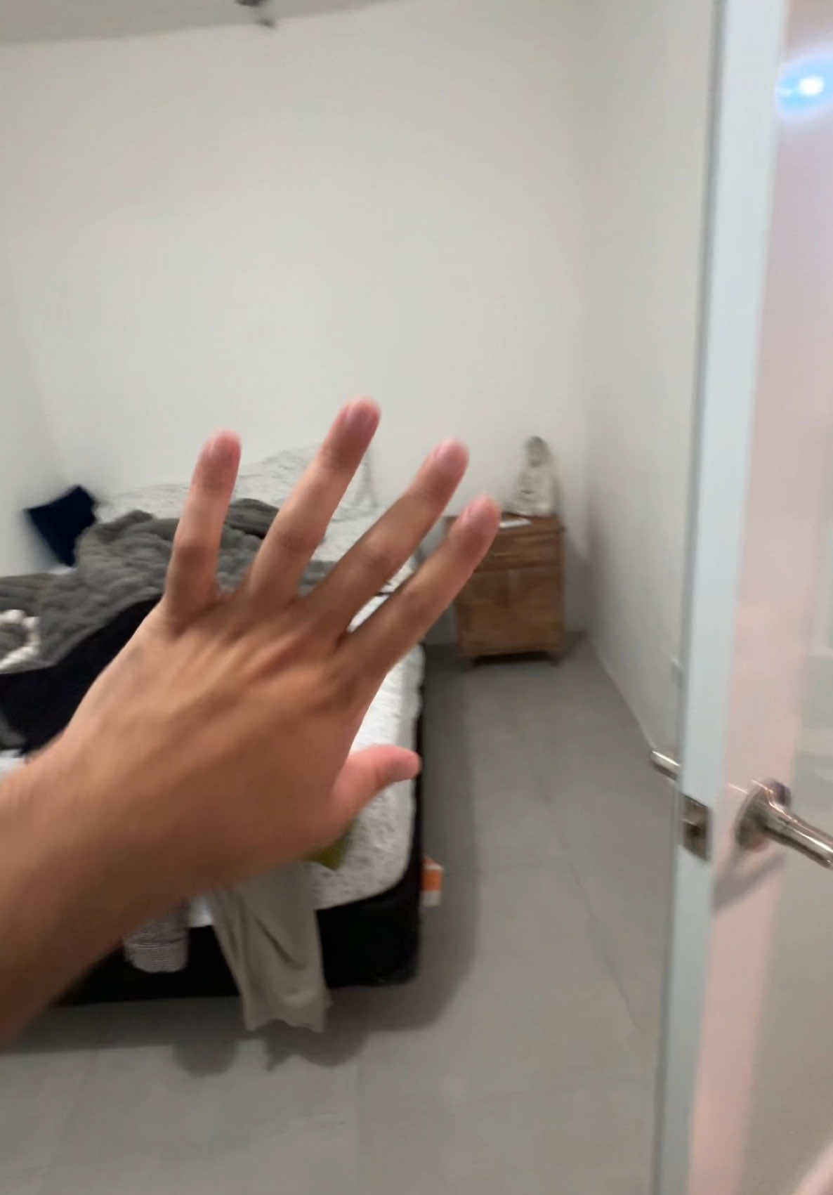 Primer día buscando la cama perfecta  🛏️ Vamos camino a buscar la cama perfecta para poder maximizar espacios en mi habitación 