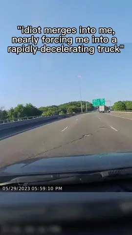 Idiot merges into the car #dashcam #dashcams #dashcamcrash #dashcamera #roadrage #insurance #baddriver #dashcamlessons #insurancetiktok
