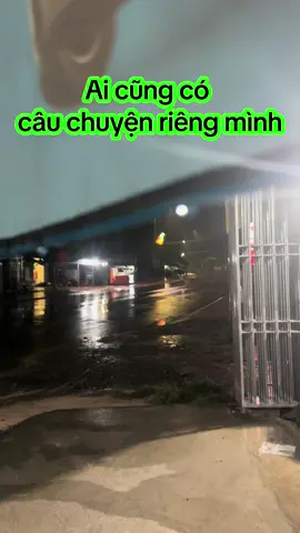 Ai cũng có câu chuyện của riêng mình