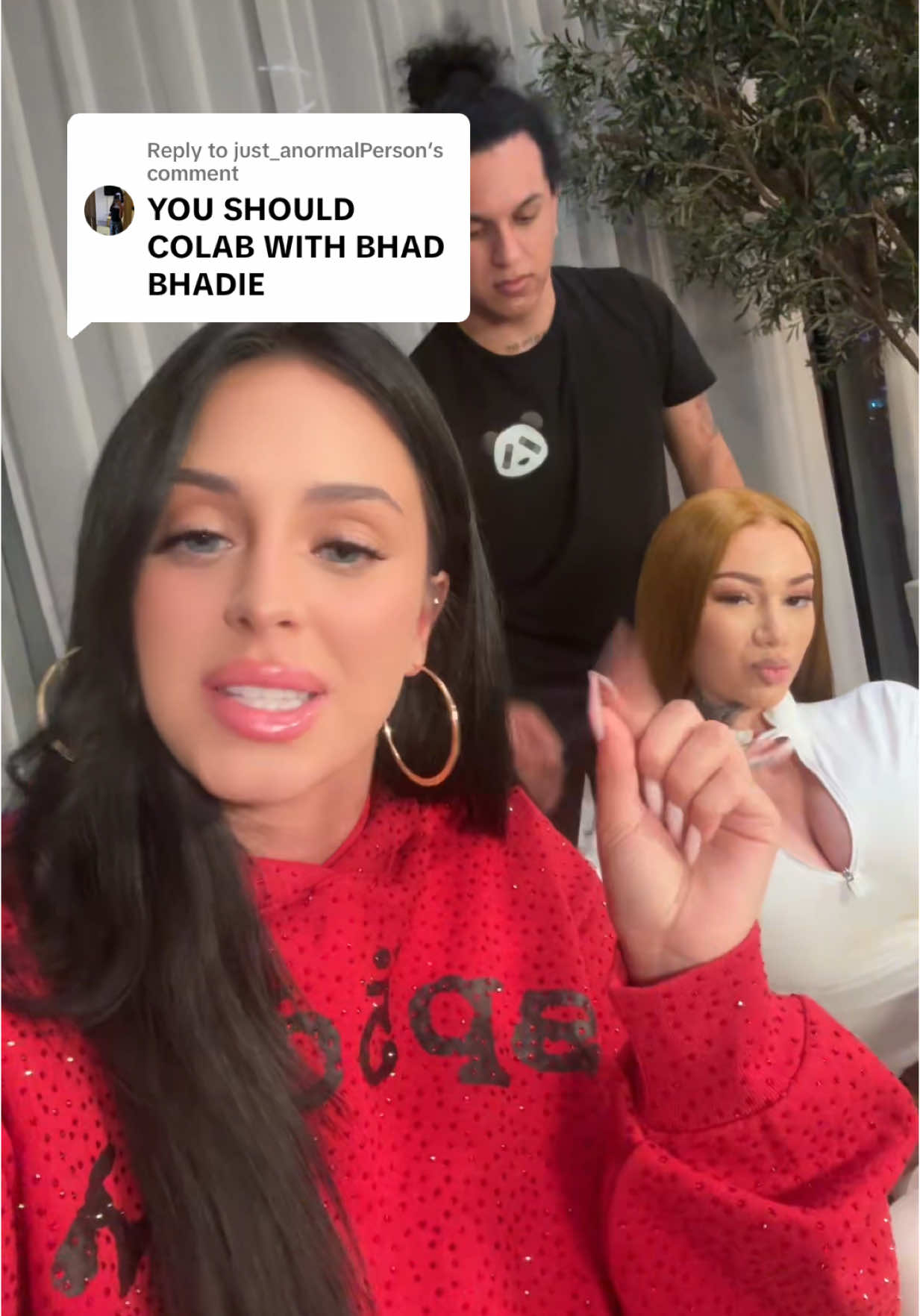 Replying to @just_anormalPerson  5 PM EST tonight 👀 @Danielle 