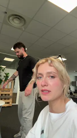 J’avais oublié cette vidéo @LeBouseuh @Cocottee_ @GIUSEPPE #pourtoi #foryou #foryoupage #fyp #humour 