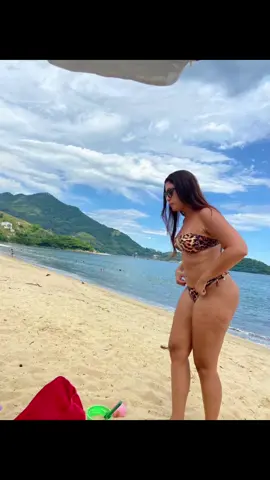 Segura esse antes e depois! Com 2 meses de tratamento para Lipedema você já começa a notar o inchaço indo embora! Você também se sente inchada??? Se sim, me acompanhe que eu te mostro como você também pode conseguir!! #lipedemabrasil #mulher #lipedema #vidareal #saudefeminina #processoreal #motivação #antesedepois #saúde 