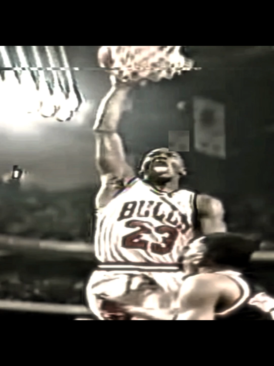 bored in school. #michaeljordan #chicagobulls #airjordan #zxybca 