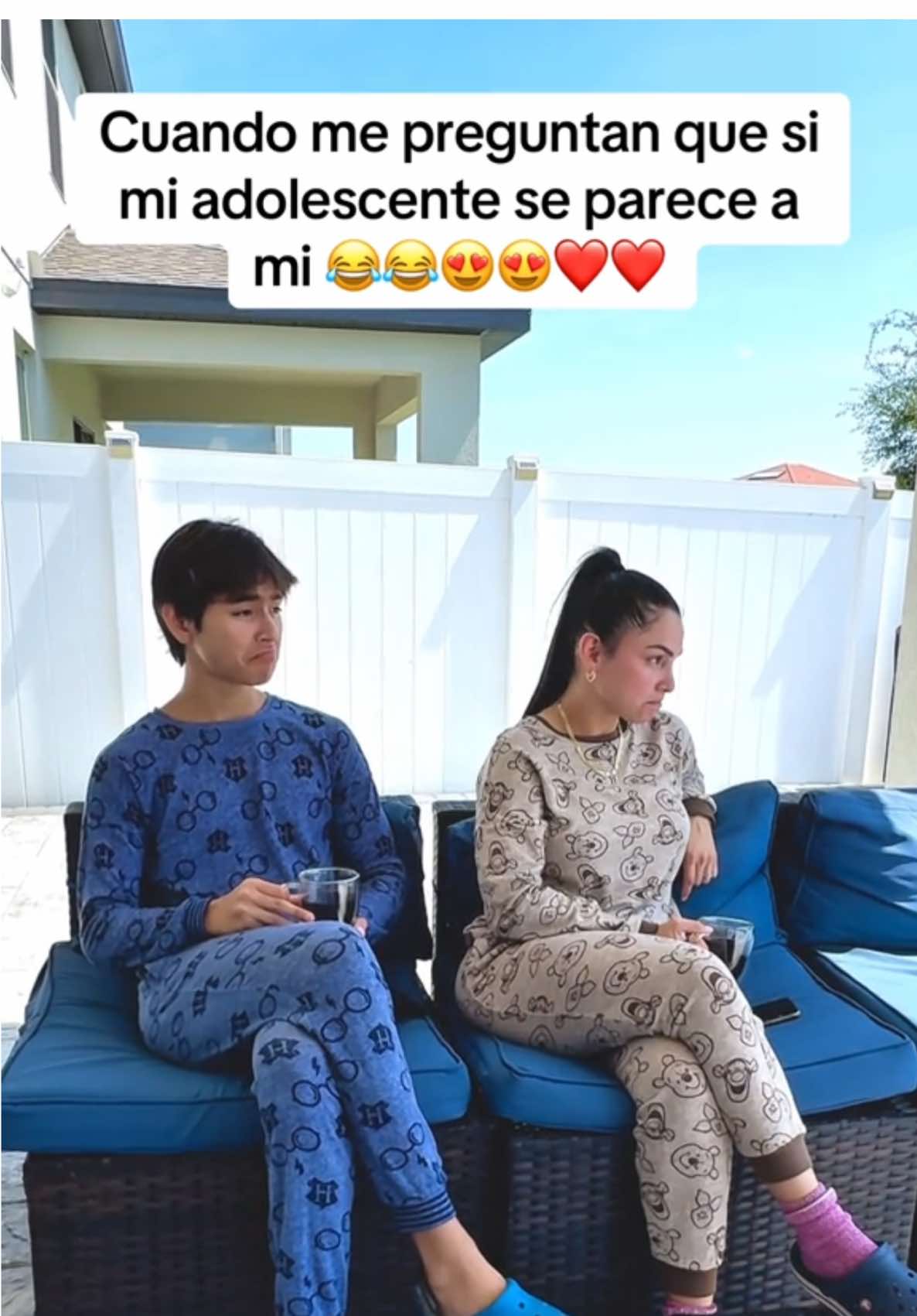 Parece chiste pero la cosa si es enserio 😂😂😂 te amo copiecita ❤️🥰😂 #mamádeadolescente #mamáysanti 