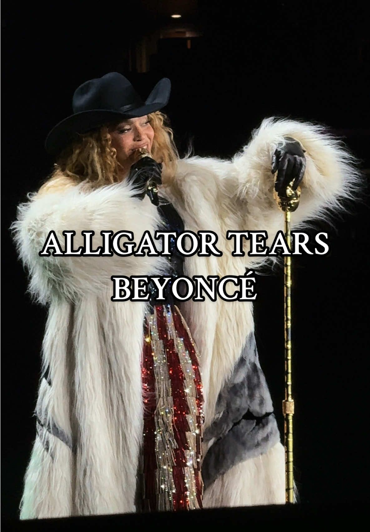BEY DEBUTED A NEW FIT FOR METLIFE 😭🫶 #beyonce #cowboycarter #nyc #cowboycartertour 