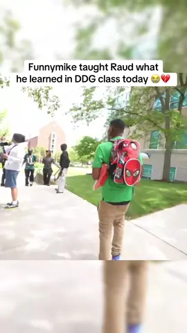 Funnymike a great student 😭😭 #funnymike #ddgpontiacmade #raud #streamersuniversity 