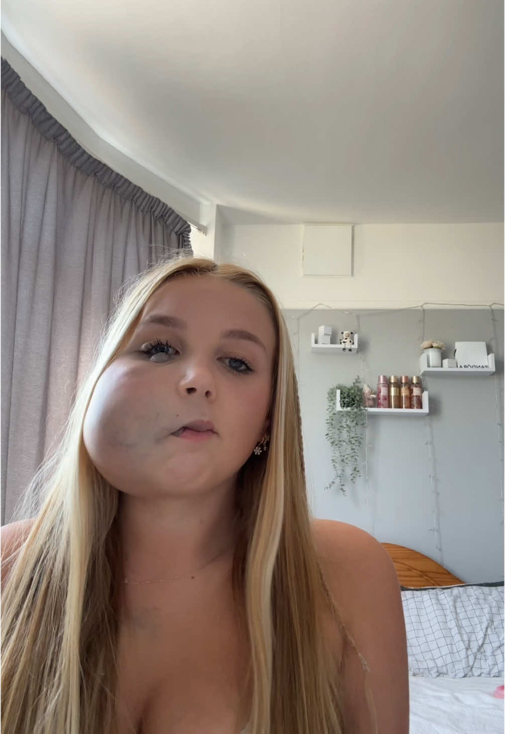 GRWM for a party 🎉 #fyp #foryou #party #xyzabc 