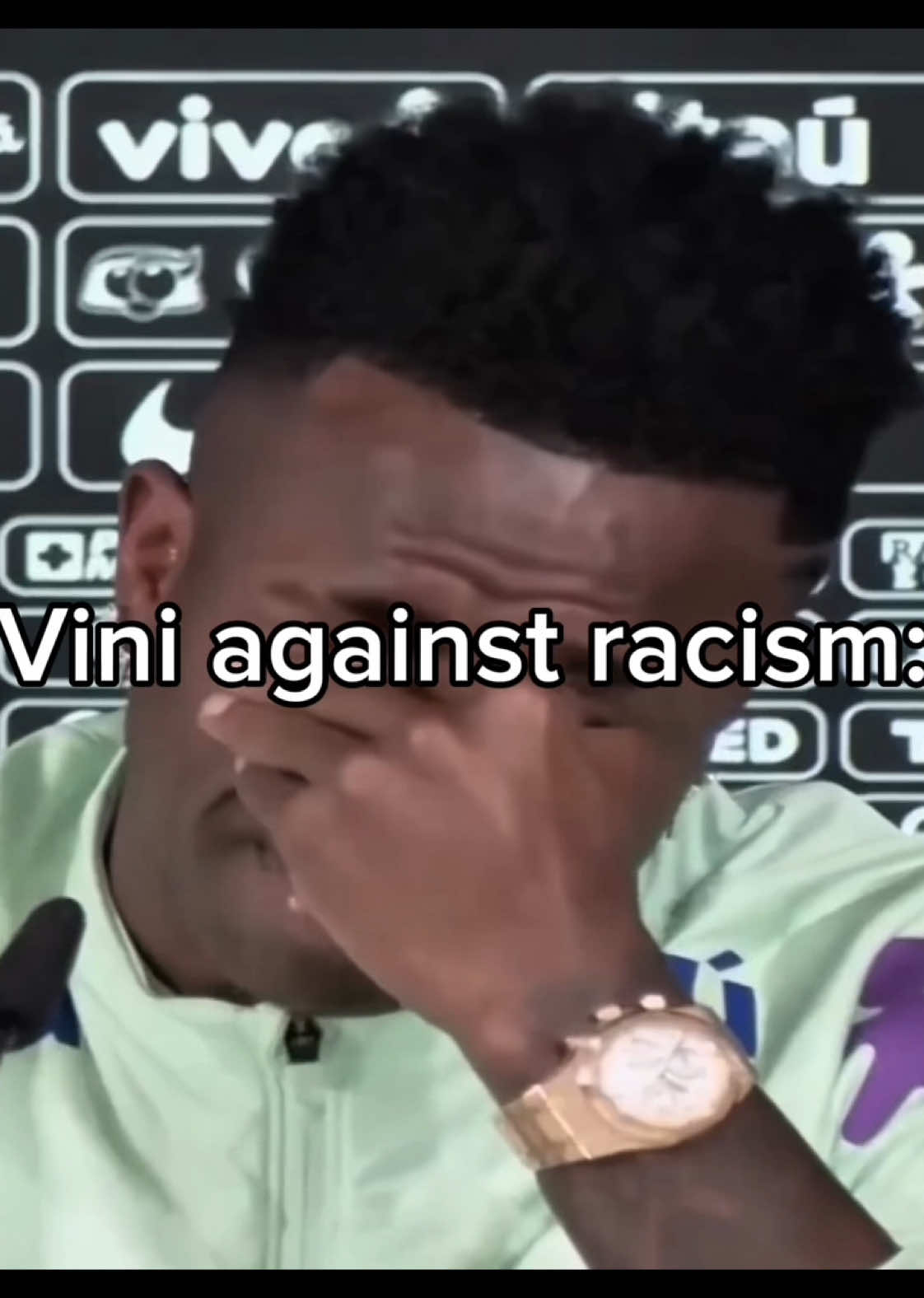 Endrick 😭🙏🏻 #CapCut #endrick #realmadrid #racism #monkey #celebration #realmadridfc #madrid #Soccer #football #edit #socceredit #fypage #viral #fyp 