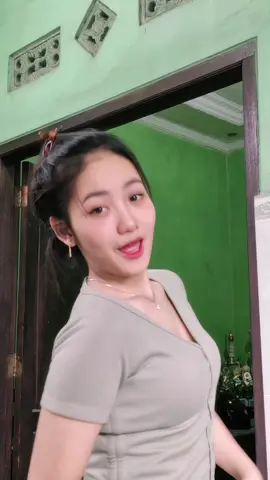 Happy weekend ngga sih?