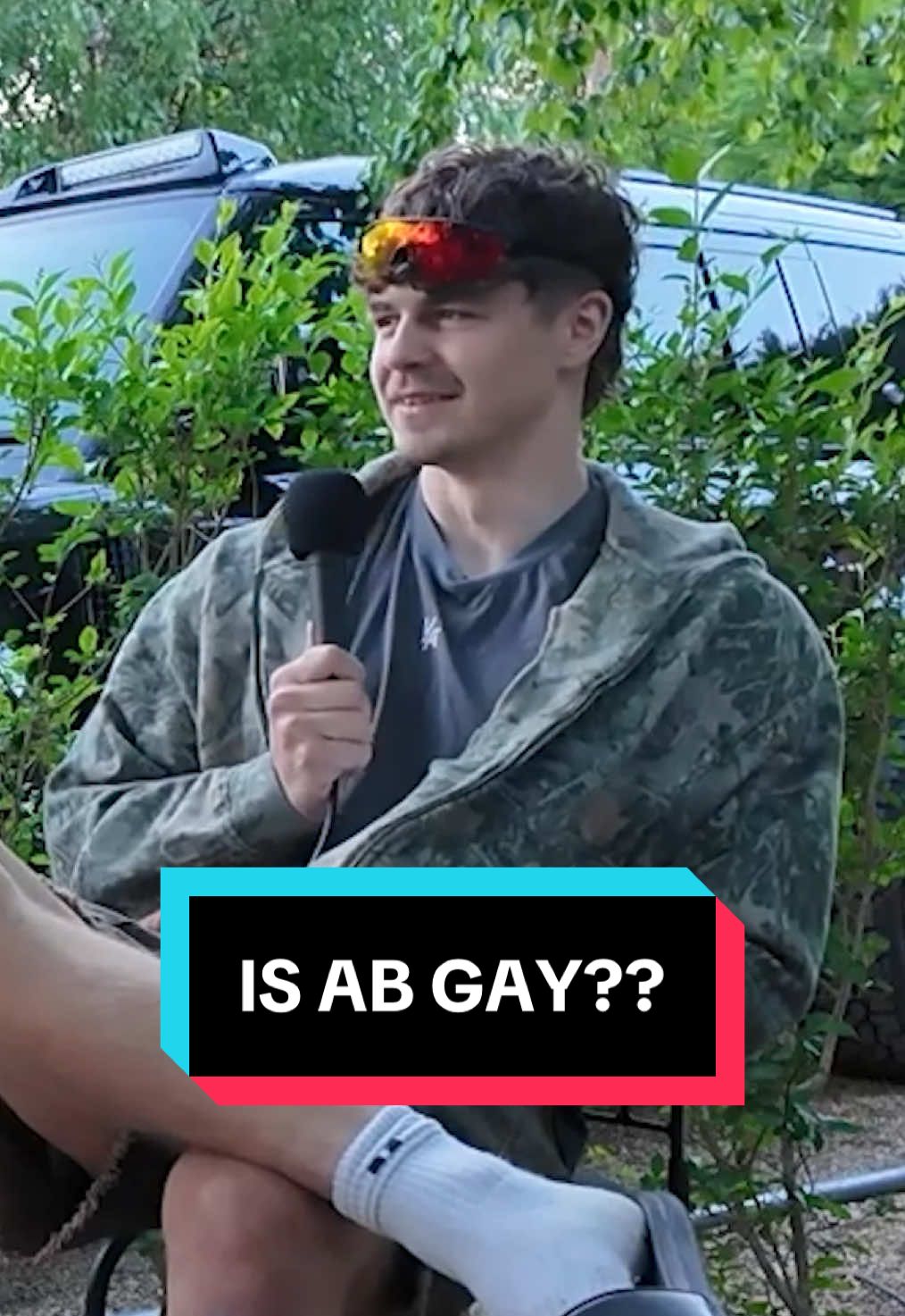 Chat says @AB is gay??  Exclusive Bonus pod now available on Fellas Loaded!! #fellas 