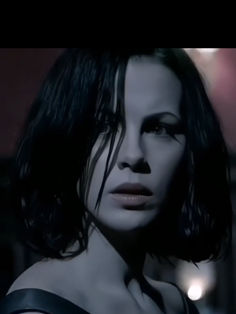 #creatorsearchinsights Kate Beckinsale in Underworld ##katebeckinsale #underworld #selene  #katebeckinsaleedit #katebeckinsalestyle #katebeckinsaleishot #bonnietyler #totaleclipseoftheheart #trend #trending #viral #keşfet #movie #fouryou 