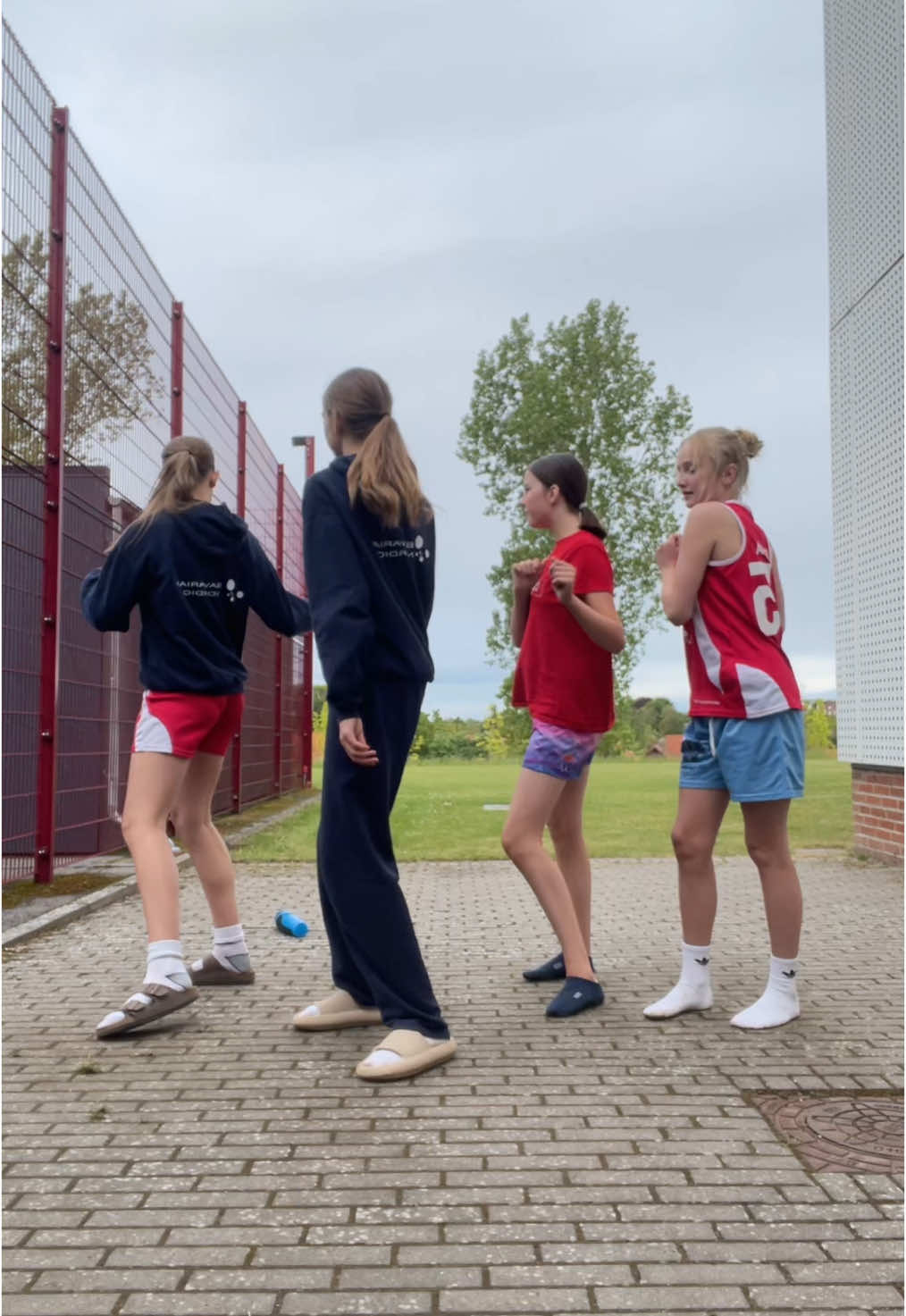 @Olivia_125 @Rigmor💐 #basketball 
