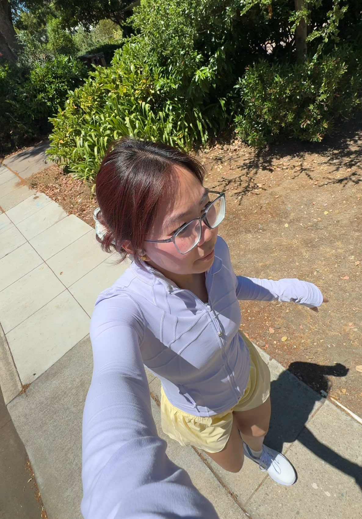 the non athletic girl tries running 😂😭 #fyp #foryoupage #Running 