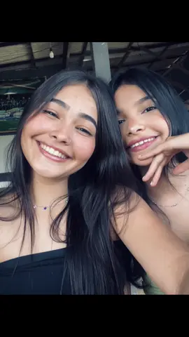 que a sorte a nossa hein🤝💜#irmã #boomerang #amizade #gemeas @𝑴𝒆𝒊𝒓𝒆𝒍𝒆𝒔🧜🏻‍♀️ 