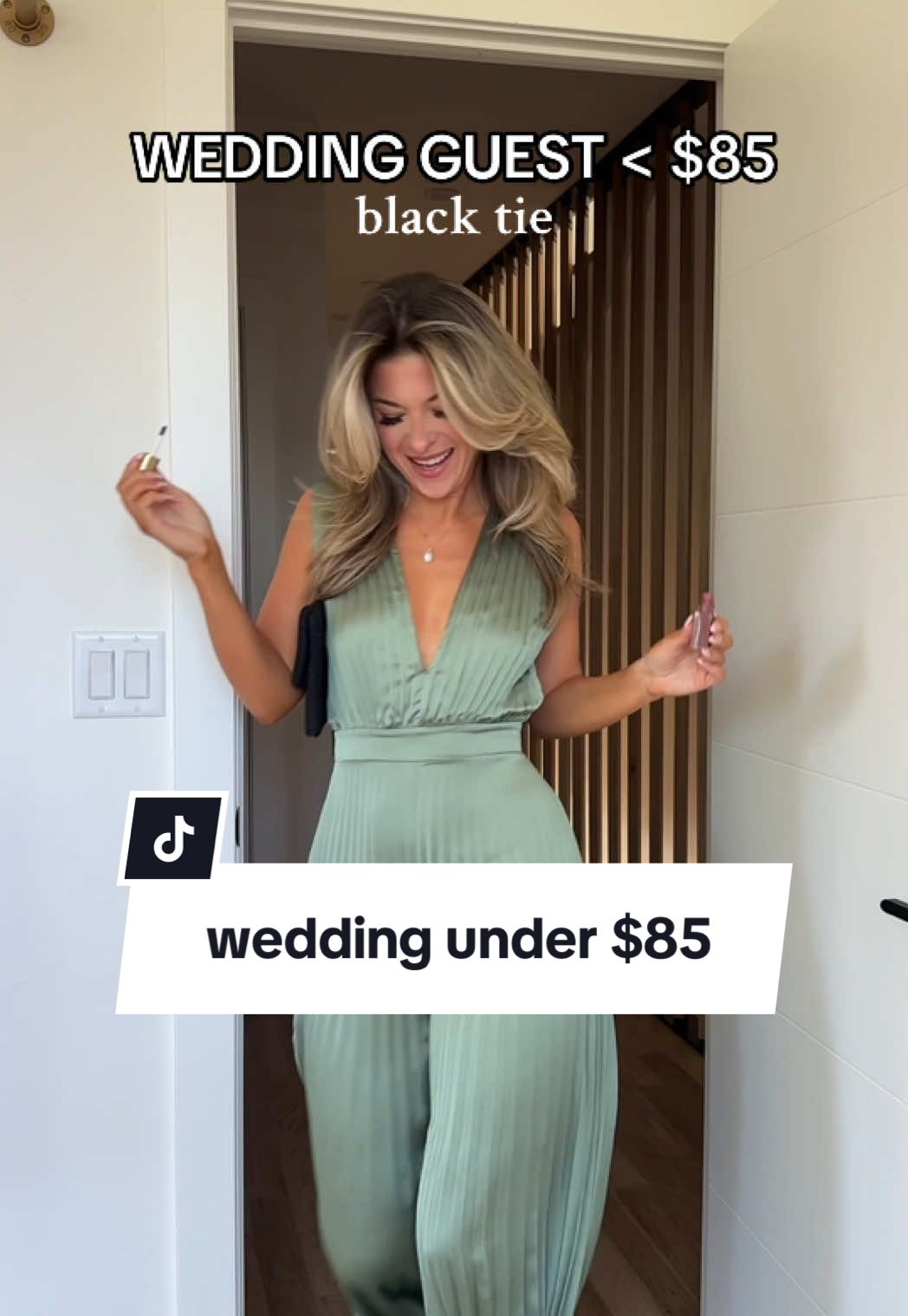 1, 2, 3 or 4?! 🥂💍👰🏼‍♀️ #weddingweekend #weddingguestdress #weddingdress #abercrombie 