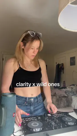 NEW FAVORITE AHHH 😆 #beginnerDJ #dj #DJ 