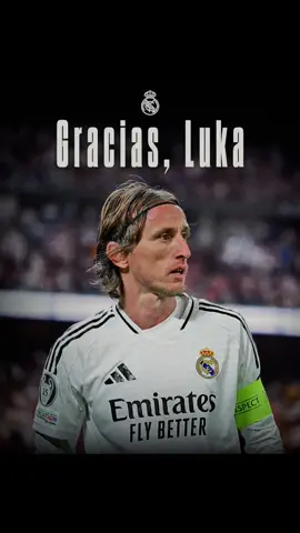 #CapCut #gracias_por_todo_luka_🥺💔#te_bamos_a_extrañar_capitan🥺🤍 #lukamodric10🇭🇷💔😢 