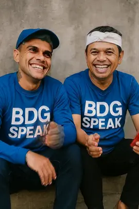 KHODAM aing mah DEDI MULYADI! Suarana Munir, nu sok viral make logat teu kabendung! Makin yakin atuh ayeuna mah Sob... © Bandung Speak | Sound: Munir #bandung #bobotoh #bandungspeak #kdm #dedimulyadi #jawabarat 
