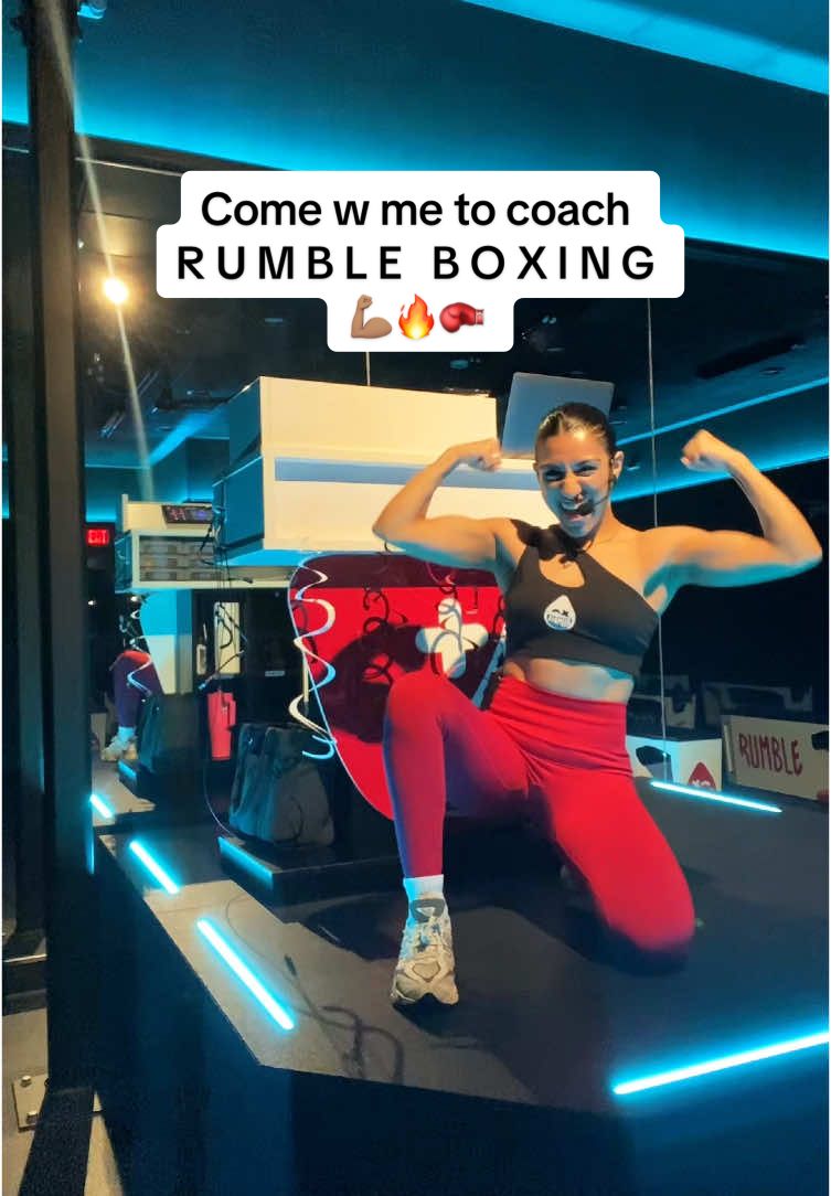 This is your sign to take a class @Frisco Rumble🥊 @Rumble #comewithme #gymgirl #fitmom #rumbleboxing #doyourumble #boxing #girlswhobox #training #mombody #postpartum #trending #viral #dallastx #friscotx @O2 Hydration 