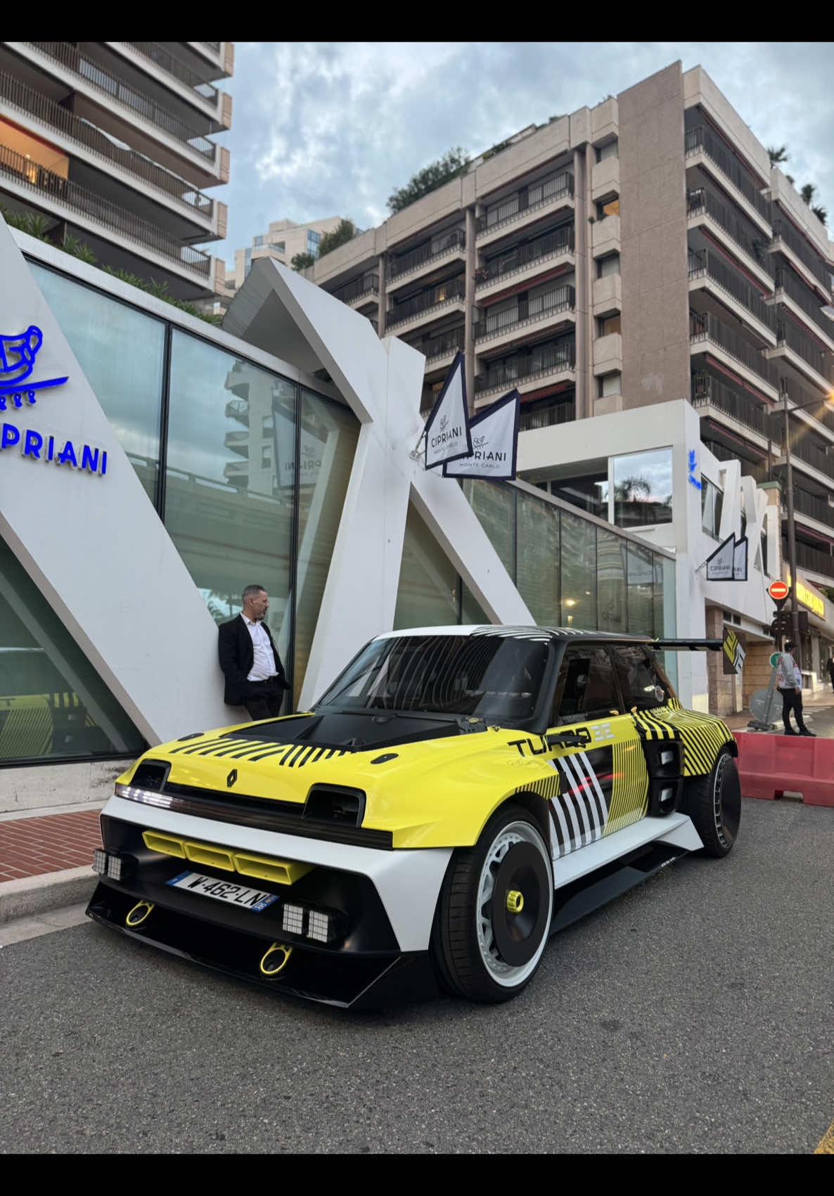 What do you think of this unique beast?! #renault #turbo #turbo3e #monaco 
