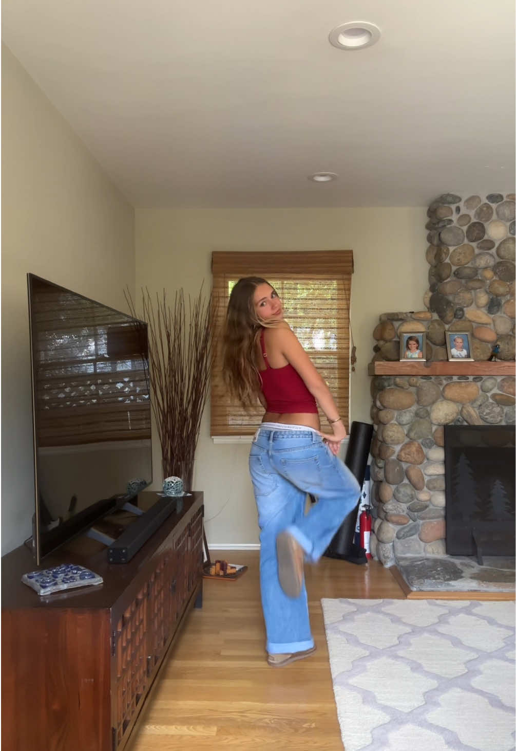 new fav tank top @SUUKSESS #outfit #fit #OOTD #baggyjeans #xyzbca 