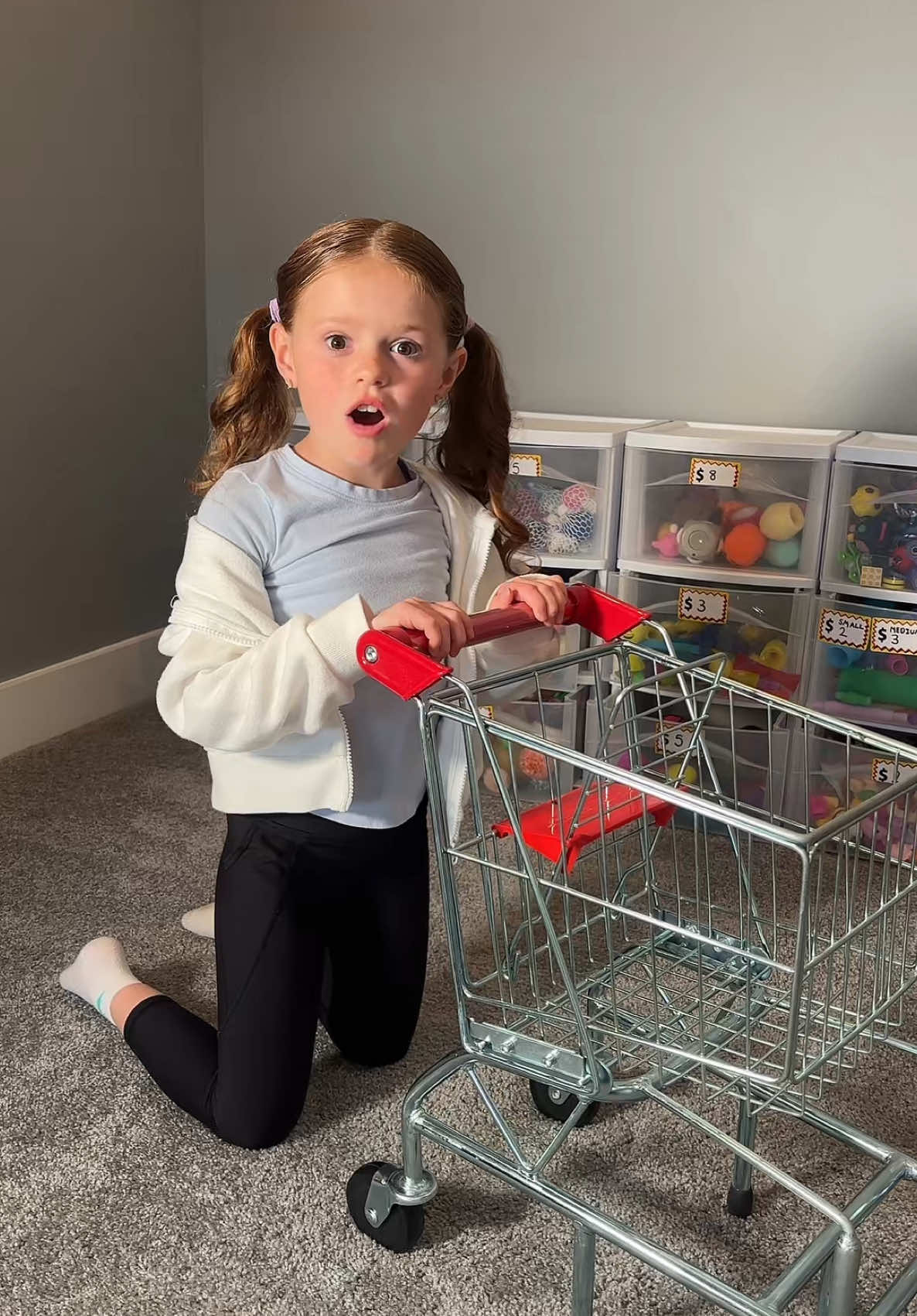 Who else wants to go shopping in the fidget loft?! 😝🤪 *disclaimer she didn’t actually buy the fidgets* #fyp #challenge #shopping #fun 