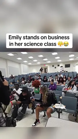 #fyp #emily #streameruniversity #kaicenat #twitch #clips 