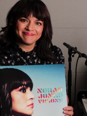 Vinil ‘Visions’ da Norah Jones está disponível no meu site! Você já foi garantir o seu?