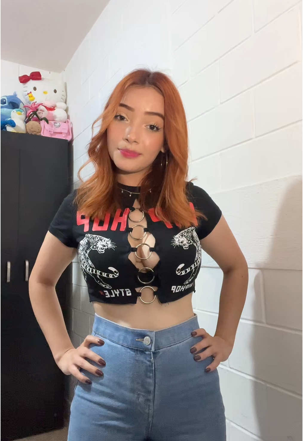 Hola 🥰❤️¿Ustedes me preguntan quién soy yo?  #lenguadeseñas #guatemala #guatemala🇬🇹 #soysorda #sorda #deaf #implantecoclear #viralvideotiktok 