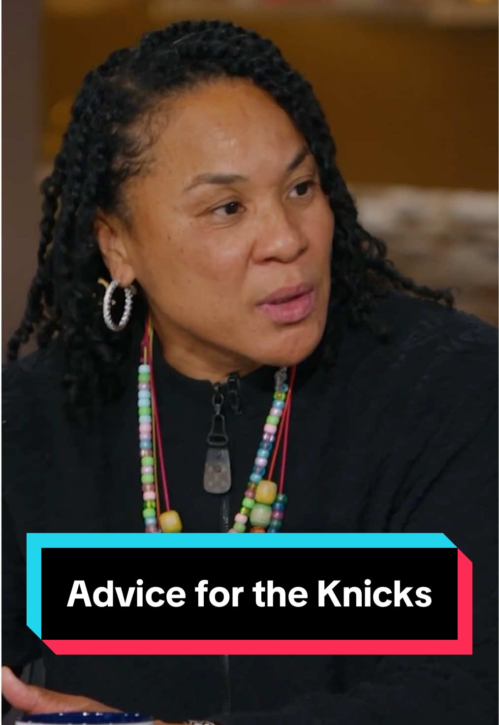 USC head coach @Dawn Staley operates on a less-is-more philosophy when it comes to coaching. Her advice for the Knicks? 
