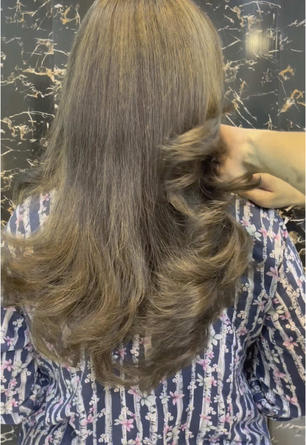Your hair feels so healthy and looks incredibly shiny after this gloss treatment🫶🏻 Chand raat special discount for tiktok followers👍🏻🙂 fyp . . . . . . . . . . . . . . . . . . . . #mominaabbasibeautylounge #mominabeautylounge #mominaabbasi #hair #haircut #hairextensions #hairtransformation #makeuptutorial #makeupartist #makeuptransformation #tiktok #mosttrending #fyp #capcutediting #capcut #viralvideo #Fitness #hack #hacks #trendingsong #mostviral #tiktokviraltrending #viralreels #tiktokpakistan #makeuphacks #hairstylehacks #fitnessmotivation #creativity #mua #virall #videos #instagram #capcut #https #goodvibes #instagood #mosttrendingvideos #differenthairstyles #manicure #pedicuretime #chill #BeautyTok #beautysalon #beautician #bridal #bridalmakeup #tiktik #popular #https #pakistantiktok #tiktokviral #trending #salon #tipsandtricks #nailart #creativity #tiktokcreativity #hairbraid #eyelashes #extensions #makeupchallenge #tiktokchallenge #hit #virall #highlights #dye #like #sharevideos #hitvideos #brands #brandcrazydeals #extensions #extenso #hairkeratintreatment #highlights #babylights #nasirkhan #treatment #service #like #comment #trendyvideo #tiktik #toktok #event #management #hairglossing #headmassage #waxing #fullbodymassage #viralll #momina #abbas #cost #nails #extension #viralllllll #hair #glossing #hairgloss #shinyhair #healthyhair #fyp #fypage #mua #creativemakeup #photography #manicure #pedicuretools #manifest #looks #glossy #skincare #smooth #nude #trick #hust #tools #babytiktok #lookschallenge #fb #facebook #reelsinstagram #tiktokshop #virallllllllllllll #cover #twitter #page #accounts #viralaccounts 