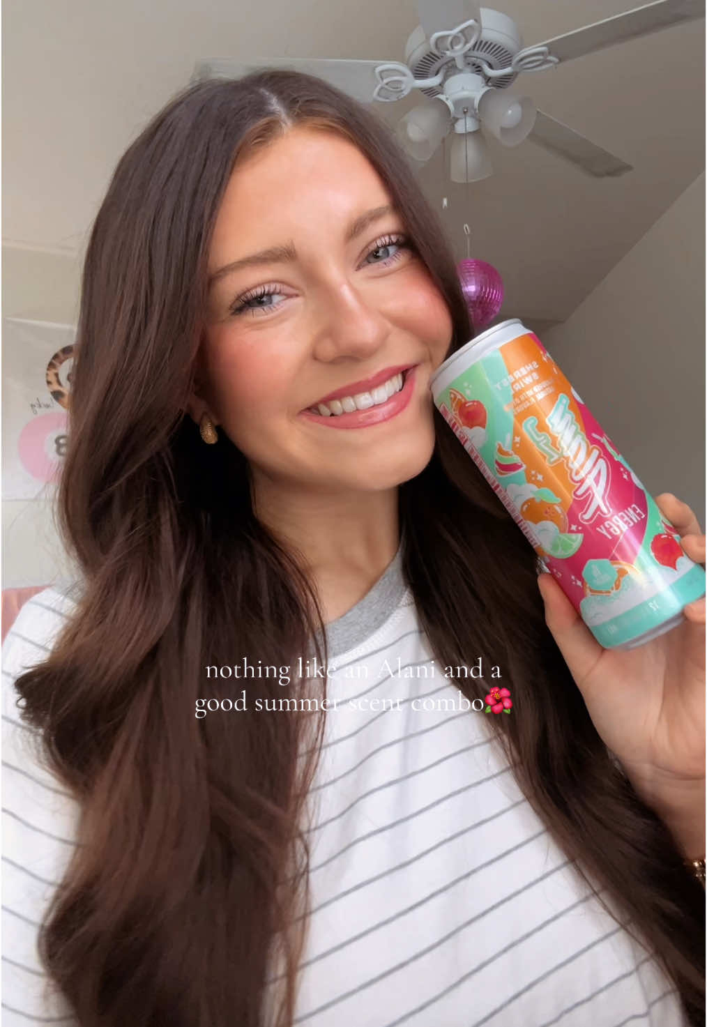 sherbet swirl and sol de Janeiro have my 🩷 @Sol de Janeiro @Alani Nu Ambassadors @Alani Nutrition @fine’ry.  #summerproject #summerscents #alaninu #alaniambassador #summerpinterest #tumblrgirl 