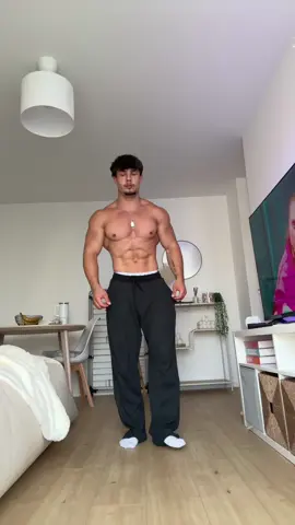Im 88 kg btw 💀 #viral #gym 